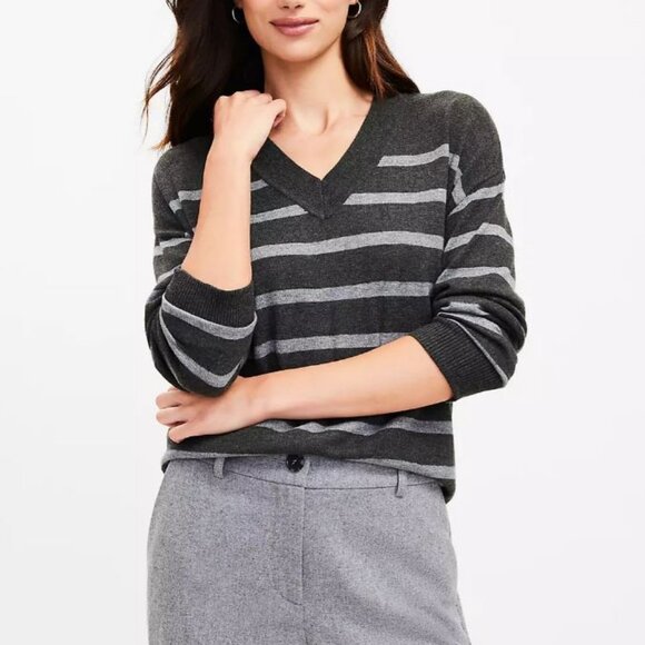 LOFT Striped Luxe Knit V-Neck Tunic Sweater - Picture 1 of 4